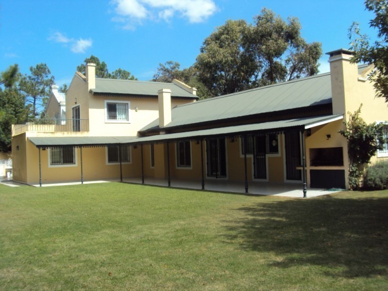 Casa en La Barra en alquiler y venta, buen gusto y mucha onda